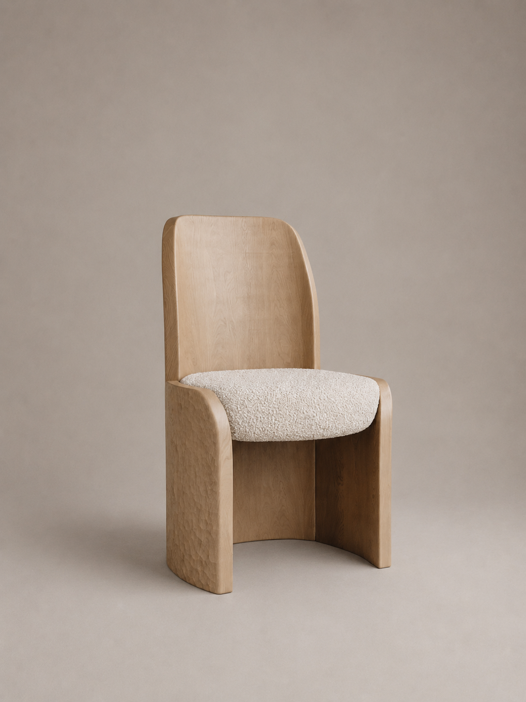 Stèle — chaise KONTRAST, vue 1
