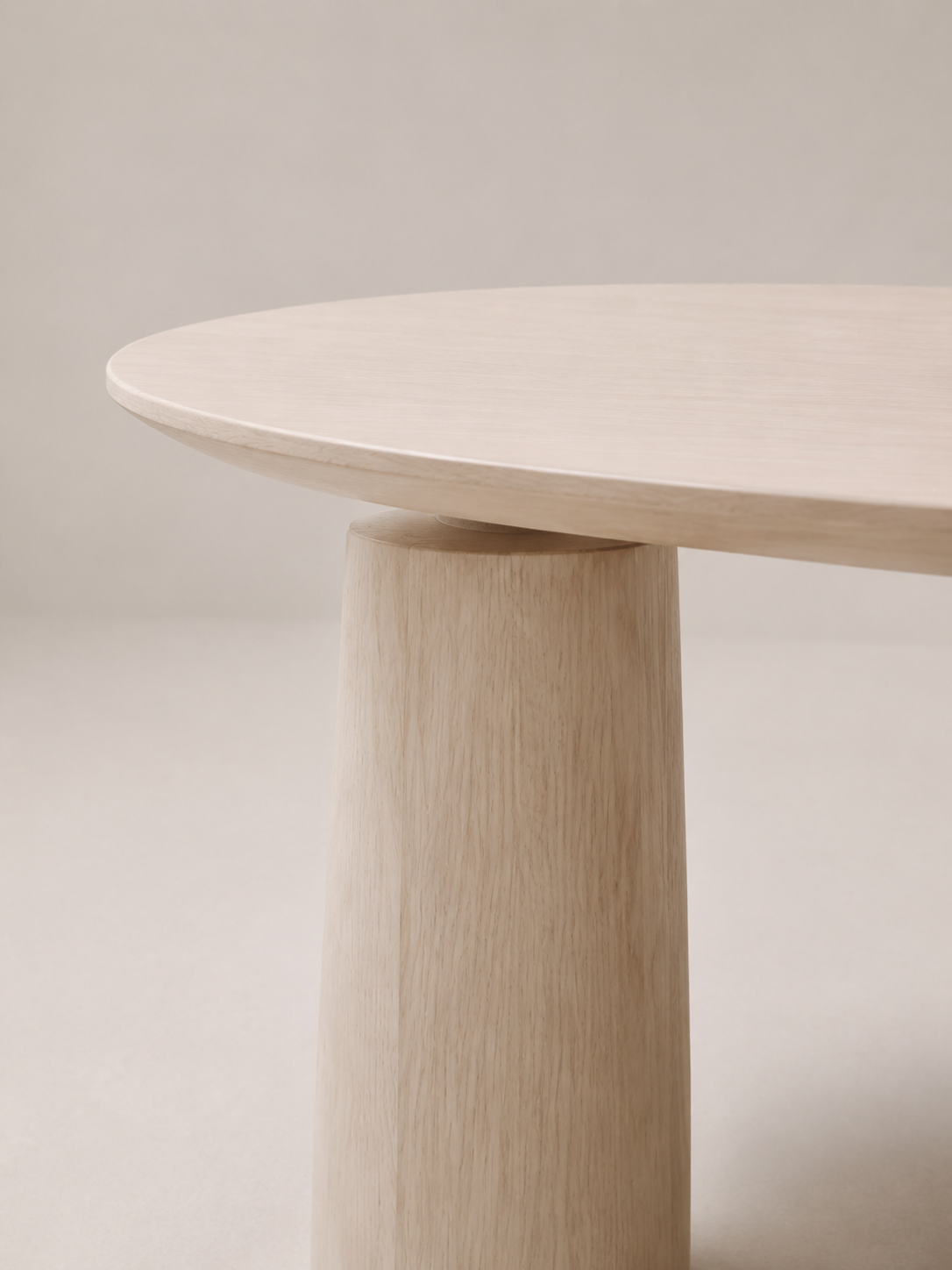 Équilibre — table à manger KONTRAST, vue entière