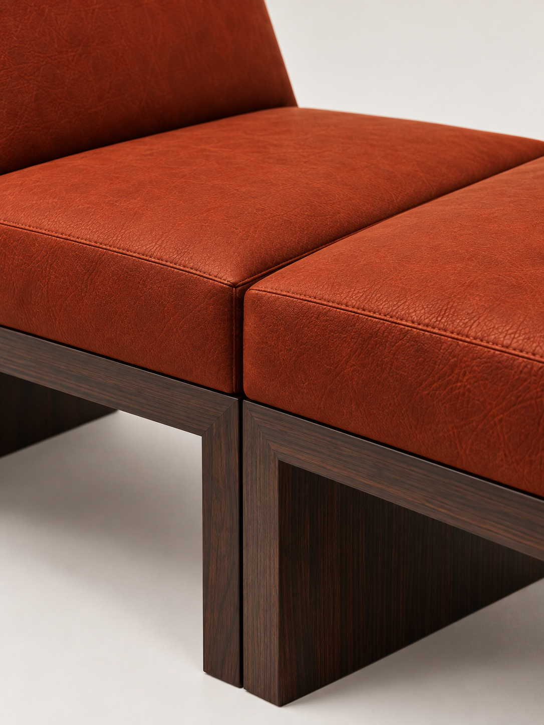 Liaison — fauteuil avec repose-pieds accolé