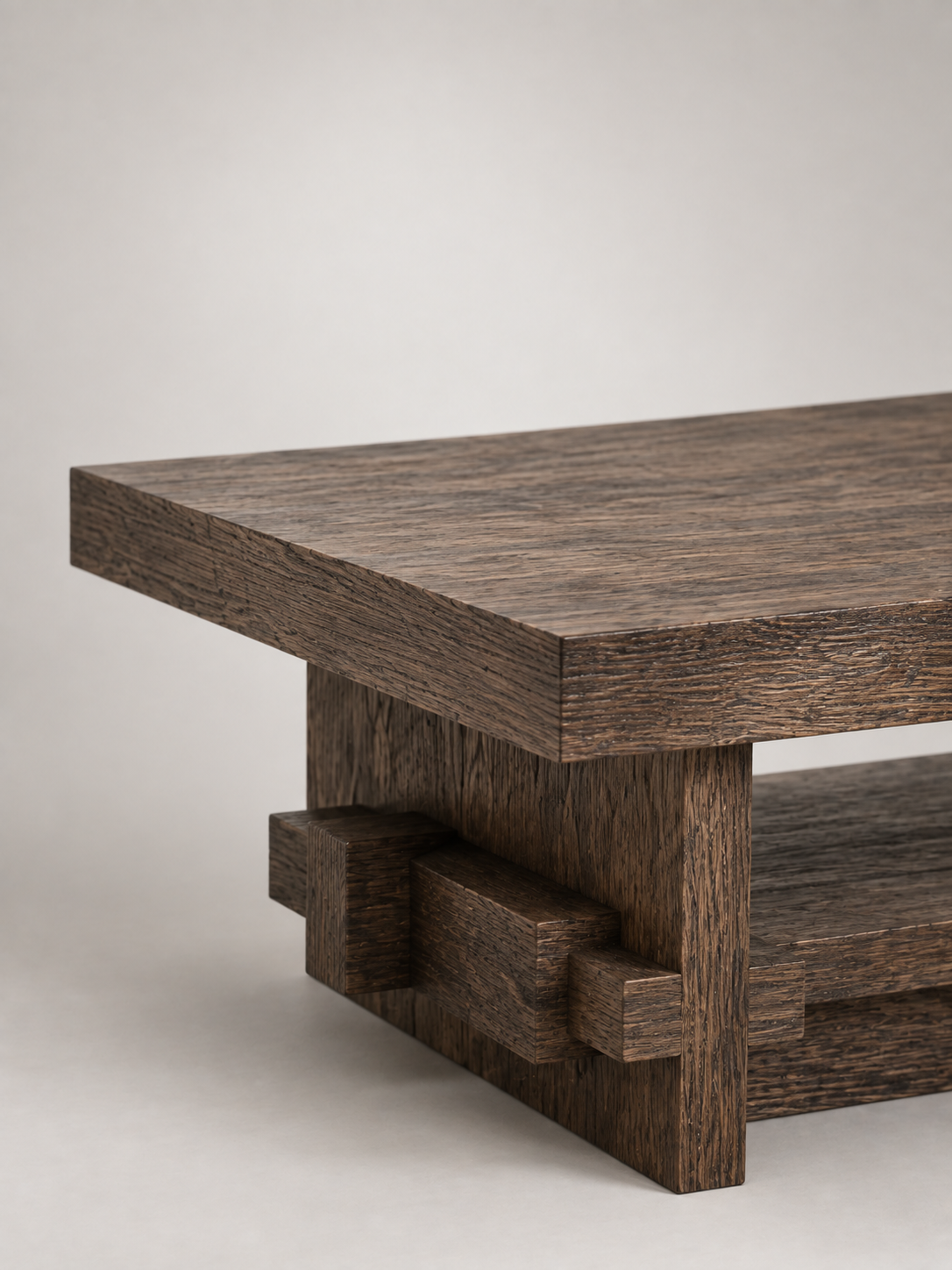 Longrine — détail matière — studio KONTRAST