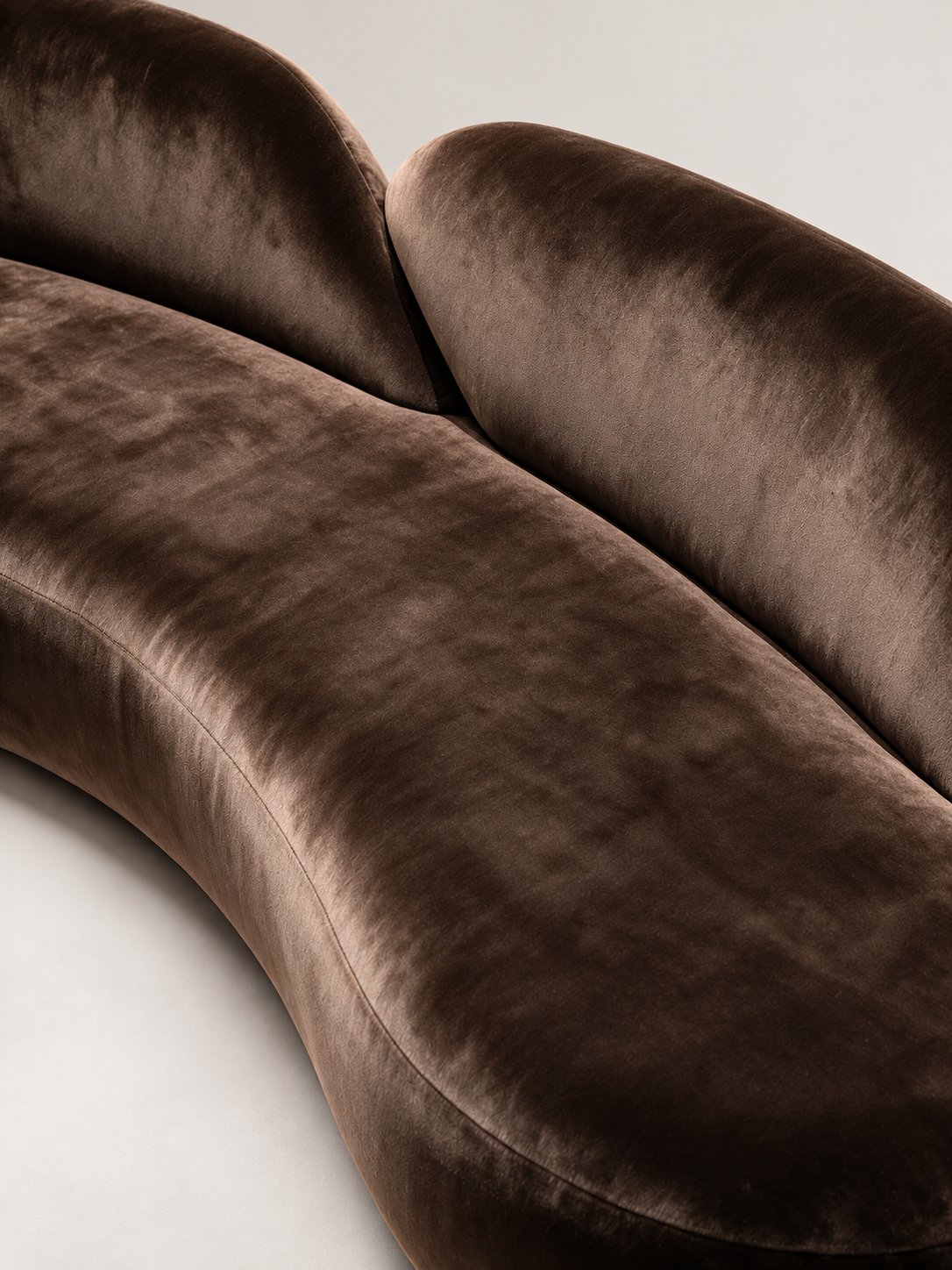 Ondine — velours chocolat — vue studio — KONTRAST