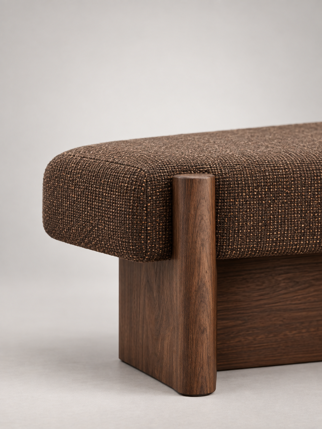 Pilastre — vue complète — studio KONTRAST