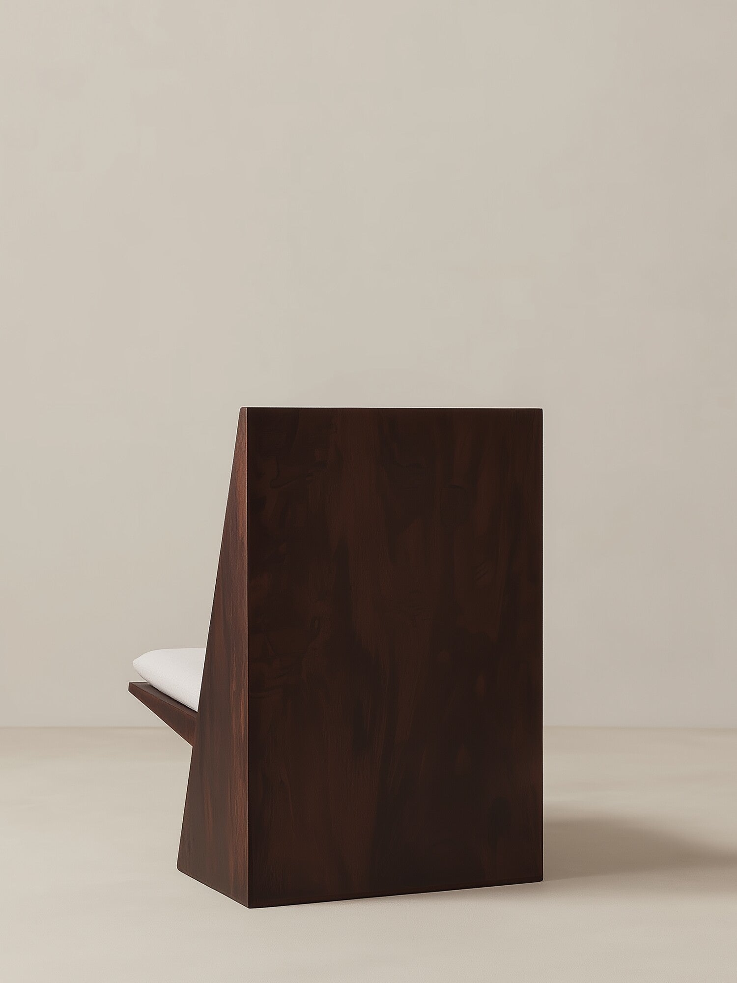Pivot — chaise KONTRAST, vue 3