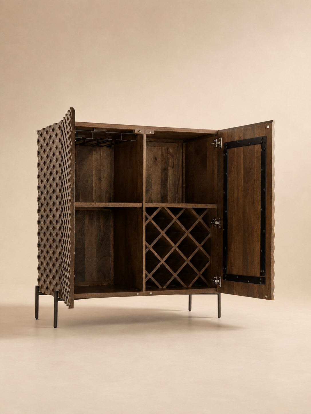 Polyèdre brun — détail intérieur