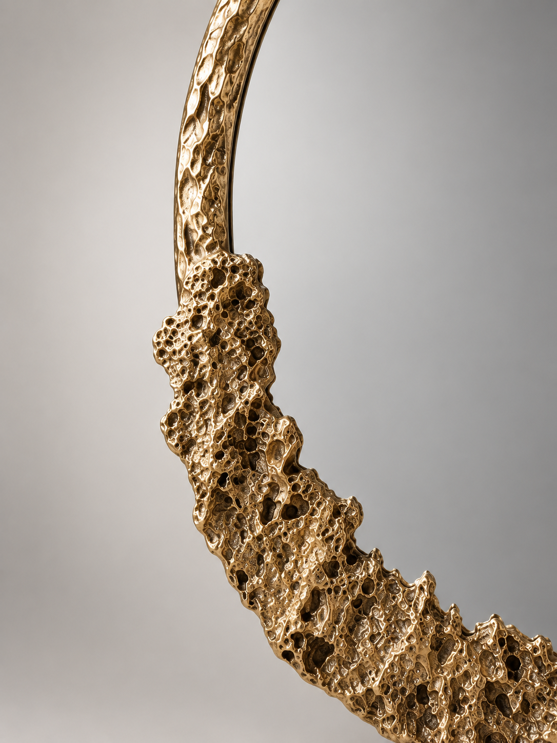 Vestige — vue complète — studio KONTRAST
