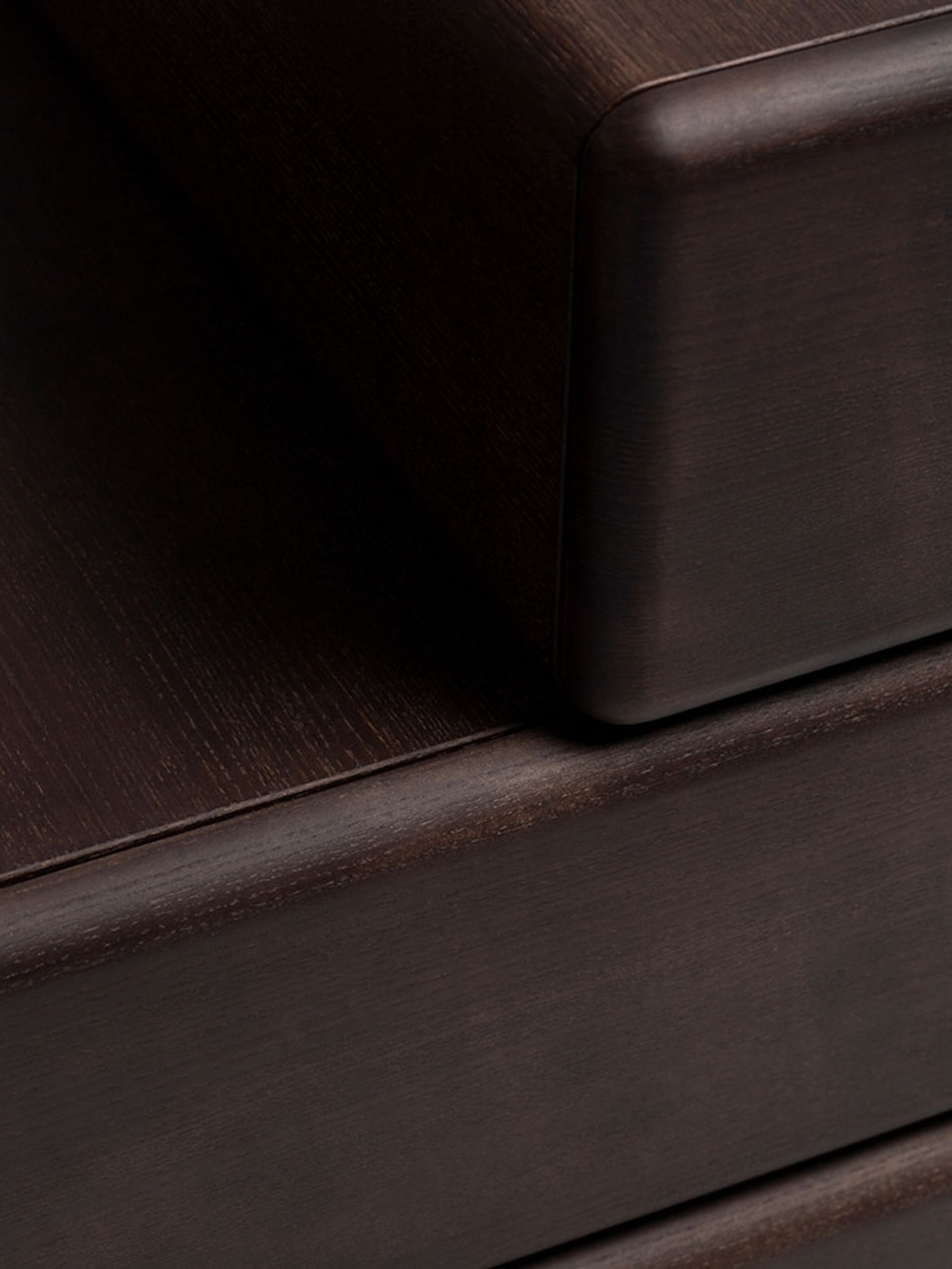 Rubis — Commode-1